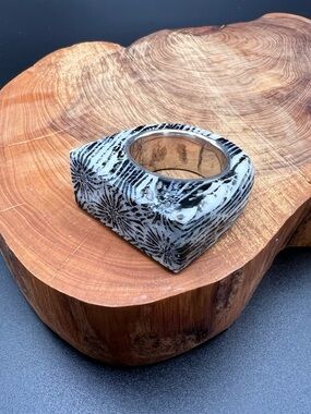 Sterling Silver & Resin Starburst Ring